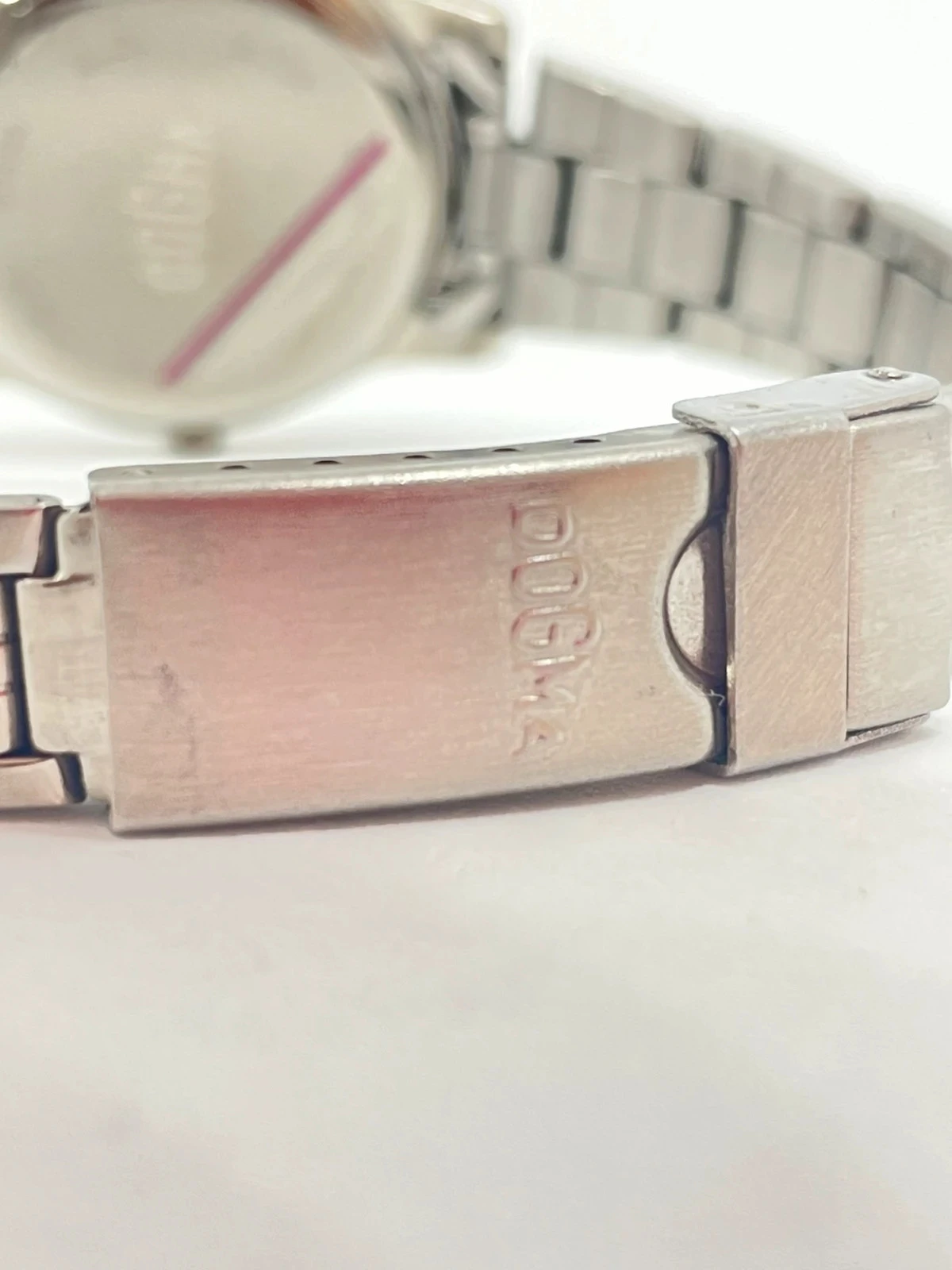 Relógio Vintage Marca Dogma - Em Perfeito Estado - Discreto e elegante para mulheres de bom gosto – photo 11